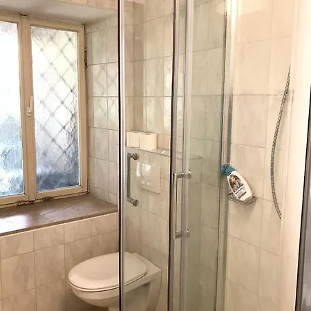 Habitación en casa particular Lotus Isny *